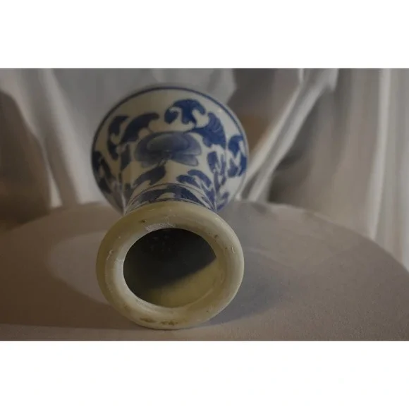 Vintage Berry Strainer Ceramic Vase - Picture 8 of 10